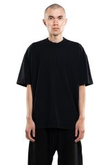 BLACK T-SHIRT