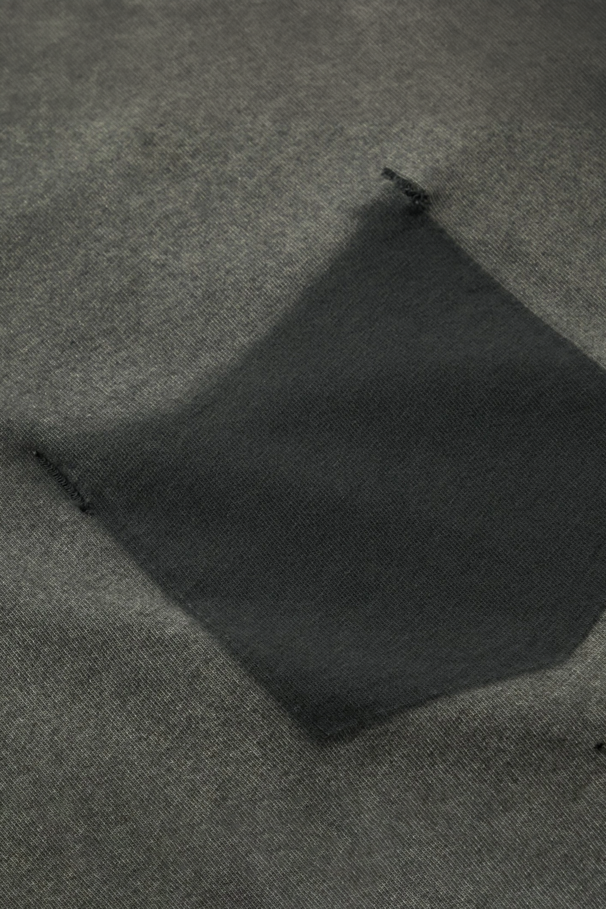 FEATHERWEIGHT TEE
