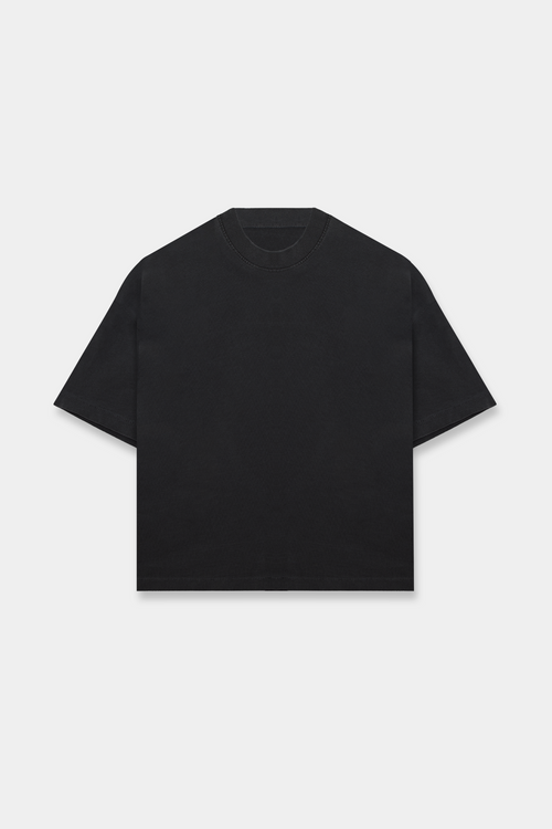 BLACK T-SHIRT